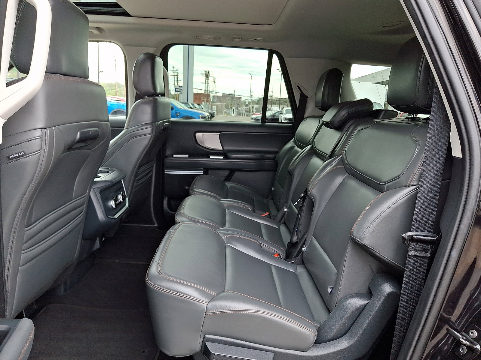 Certified 2025 Ford Expedition Max Active AWD/4WD image 10