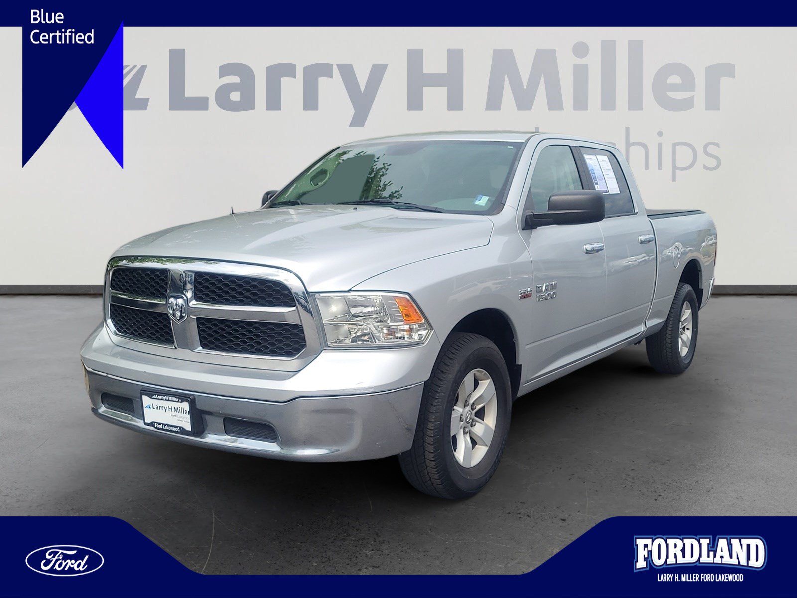Used 2018 RAM 1500 Classic SLT AWD/4WD image 1