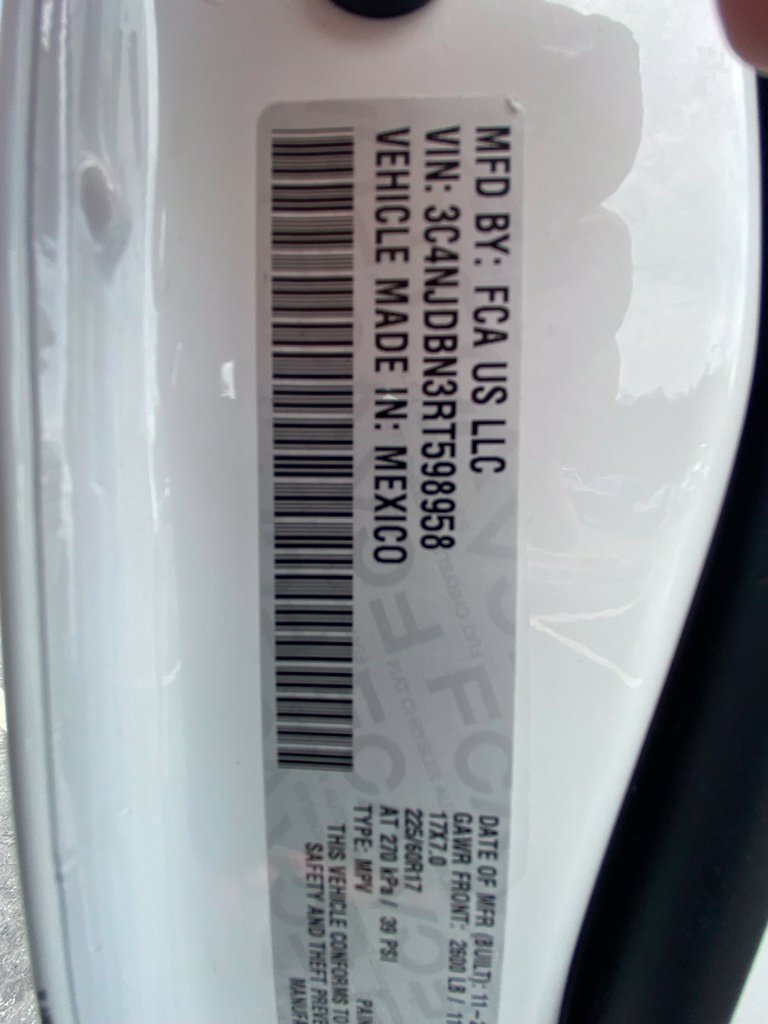 Used 2024 Jeep Compass Latitude AWD/4WD image 31