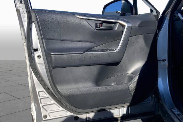 Used 2024 Toyota RAV4 LE FWD image 21