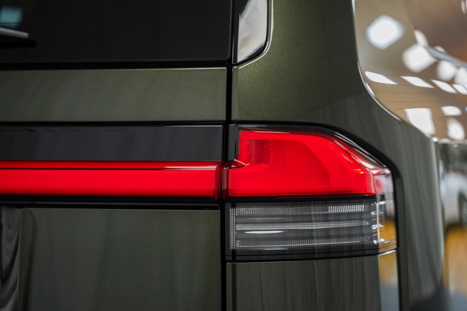 Used 2025 Lexus GX 550 w/ Cold Area Package AWD/4WD image 9
