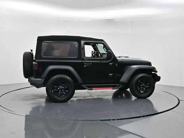Used 2024 Jeep Wrangler Sport AWD/4WD image 2