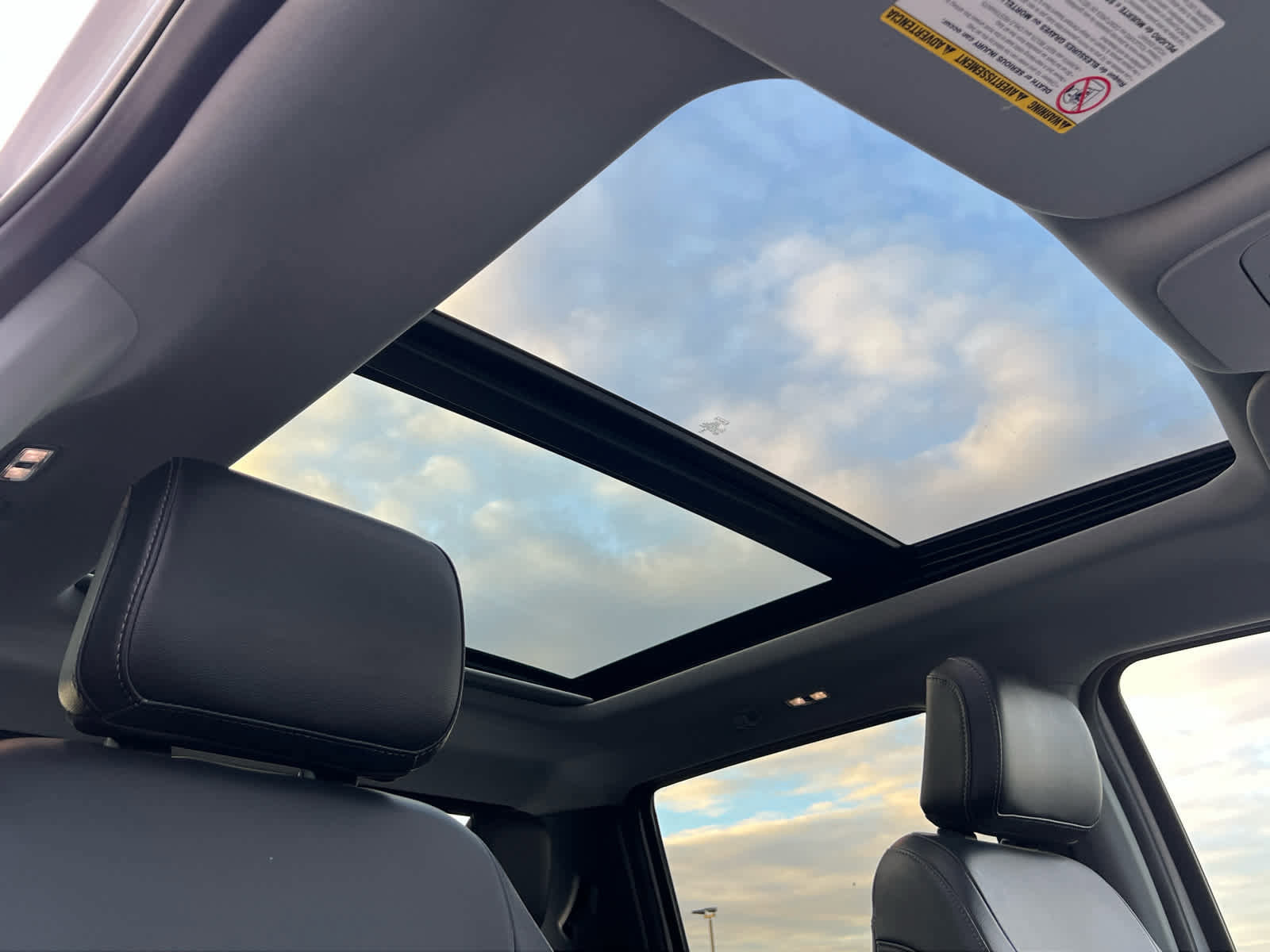 Certified 2024 Ford F350 Lariat image 21