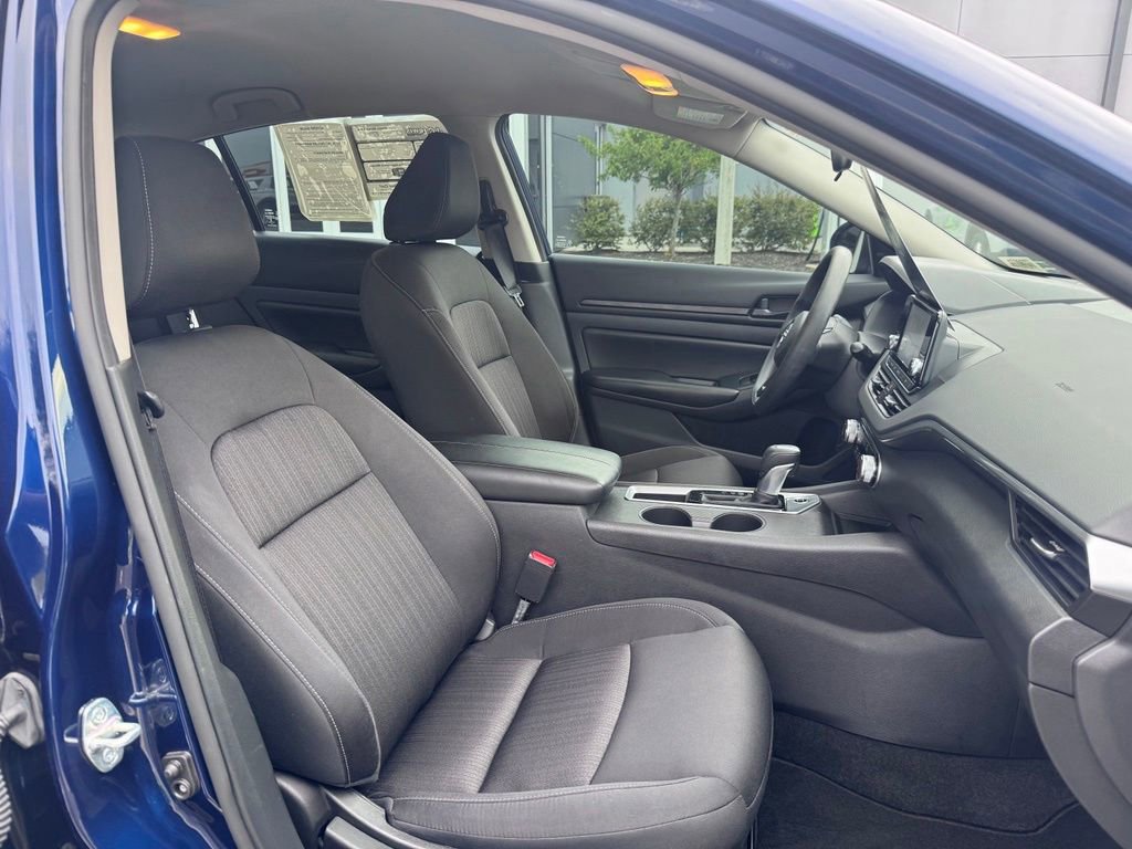 Used 2023 Nissan Altima 2.5 S FWD image 22