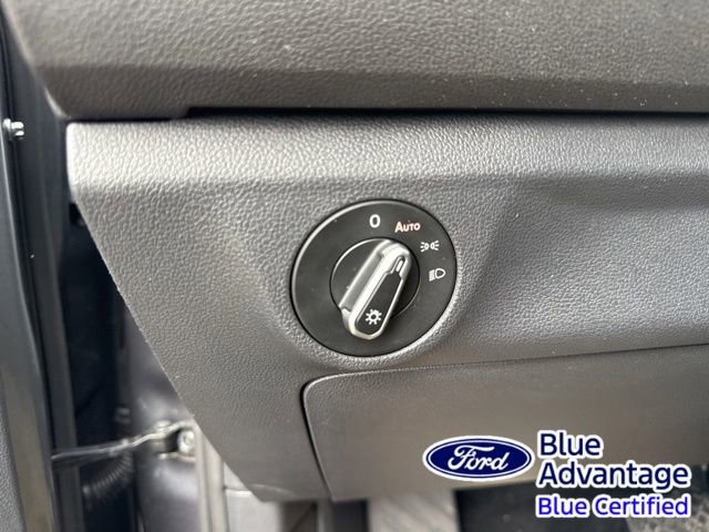 Used 2024 Volkswagen Jetta SE image 19