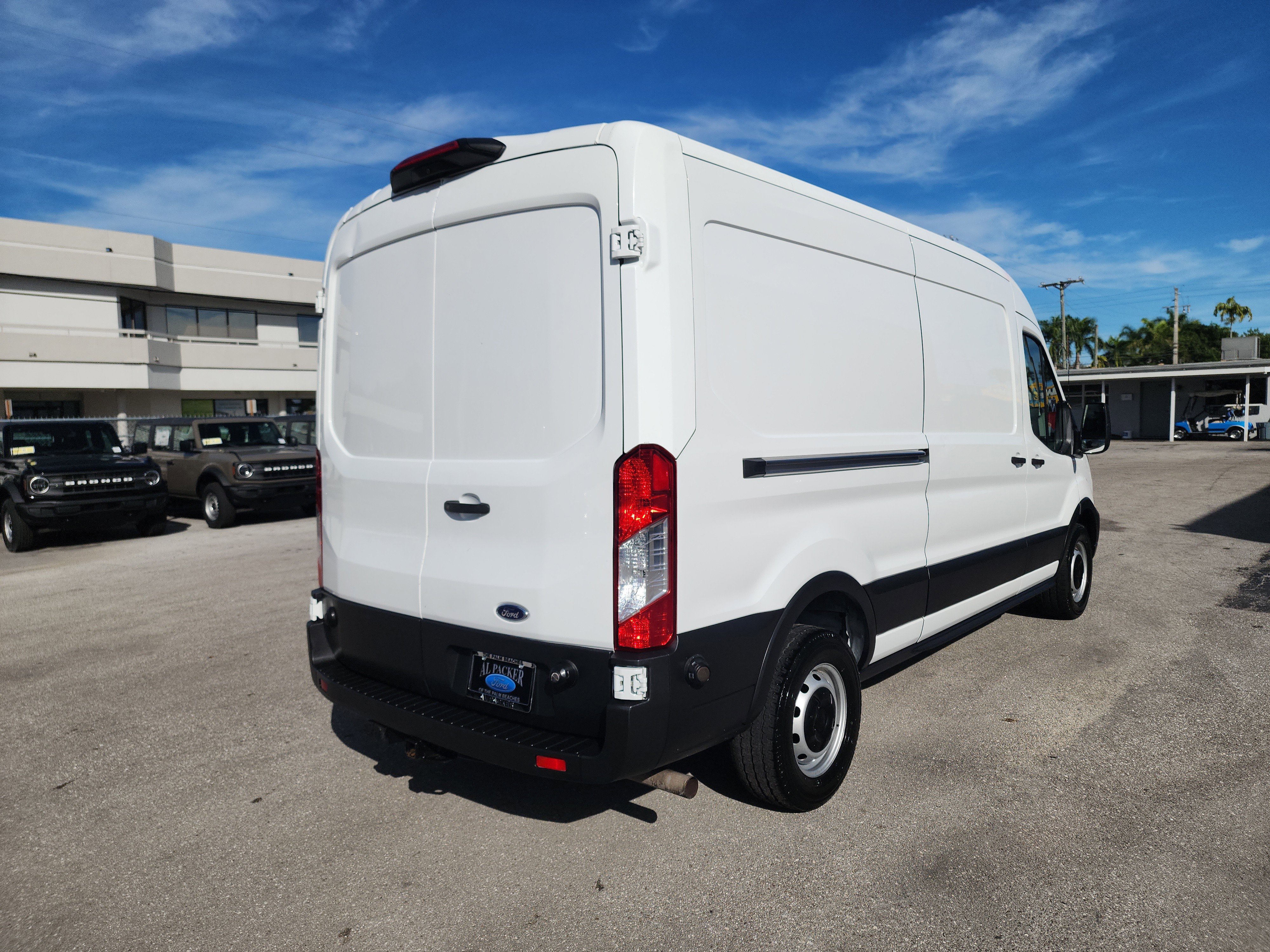 Certified 2020 Ford Transit 250 Medium Roof image 5