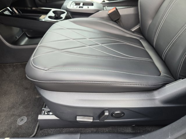 Certified 2025 Ford Mustang Mach-E Select w/ Comfort Package Lite AWD/4WD image 21