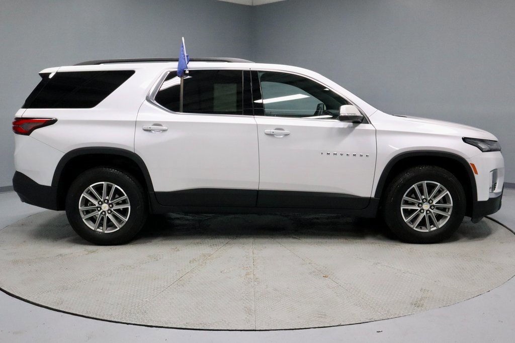 Used 2023 Chevrolet Traverse LT image 6