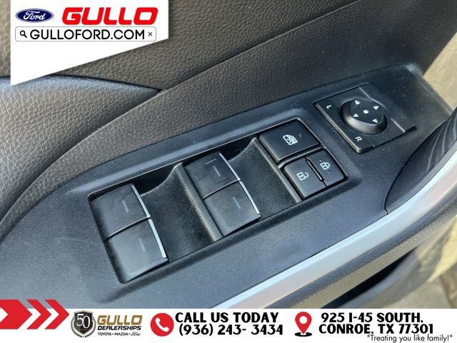 Used 2025 Toyota RAV4 XLE FWD image 20