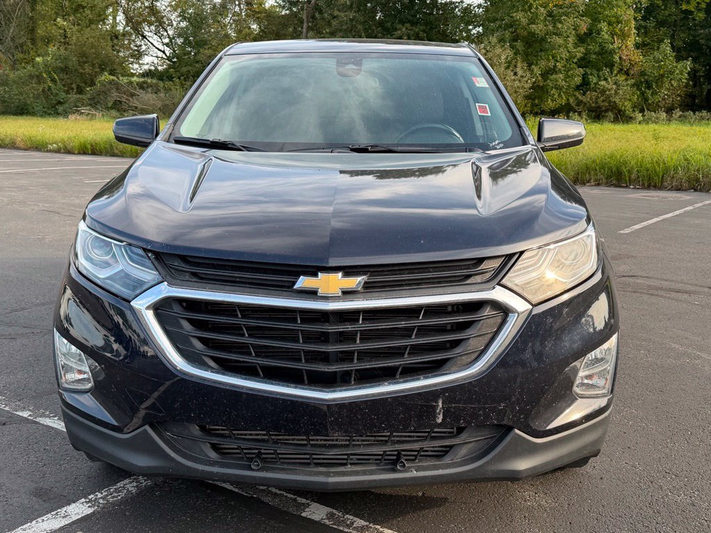 Used 2020 Chevrolet Equinox LT w/ Driver Convenience Package FWD image 2