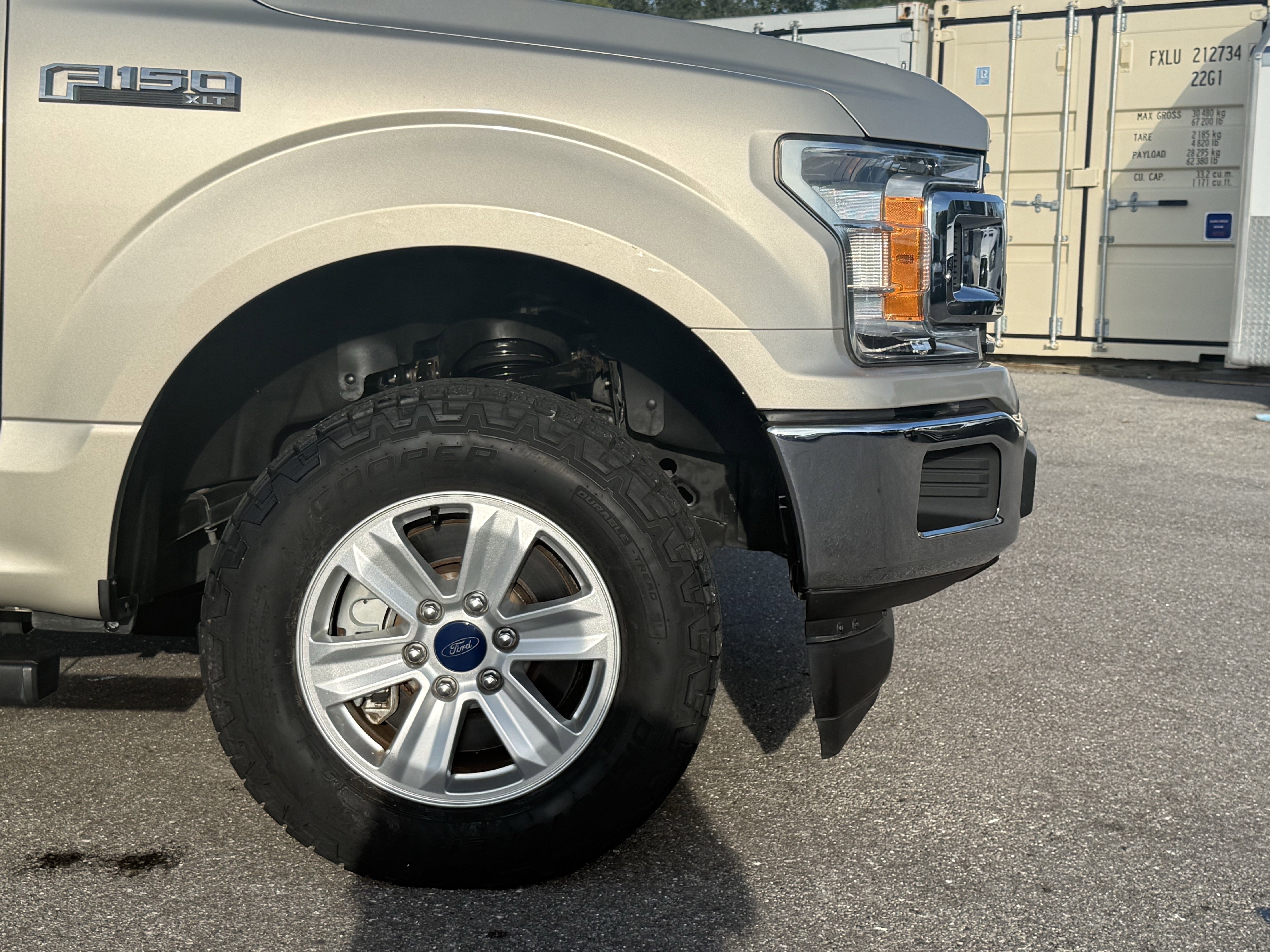 Certified 2018 Ford F150 XLT image 11