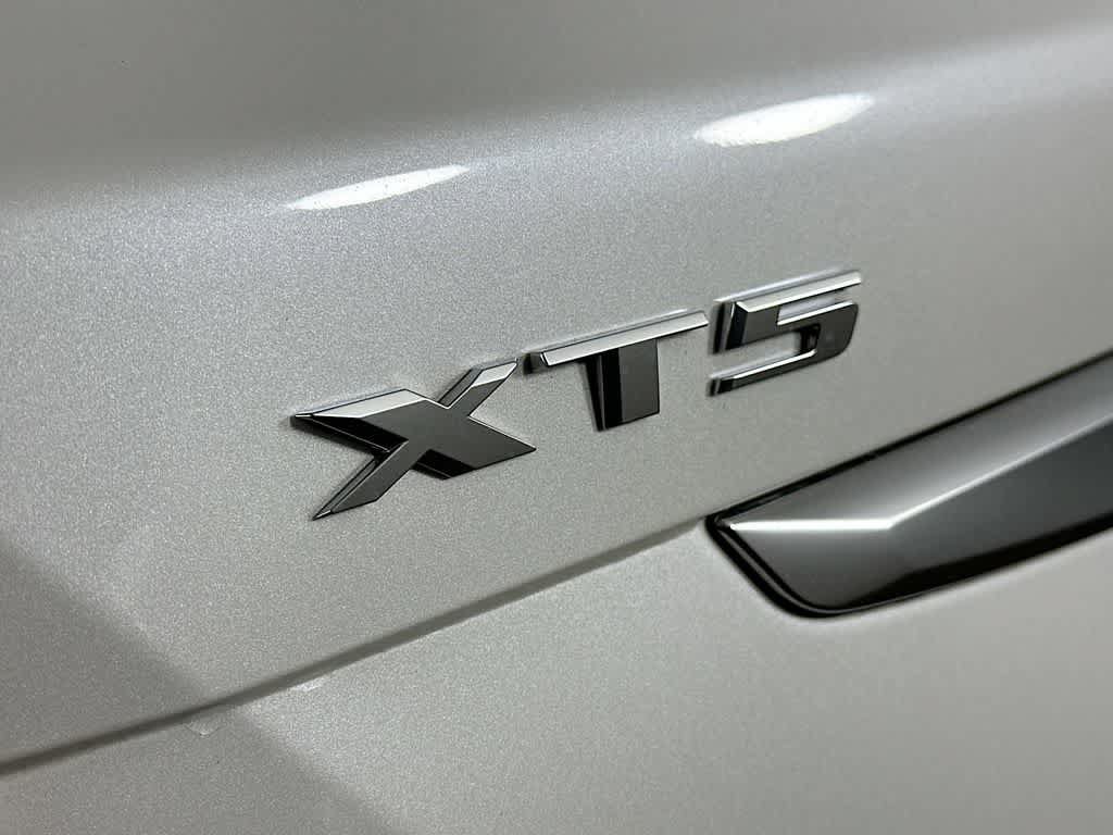 Used 2022 Cadillac XT5 Premium Luxury AWD/4WD image 7