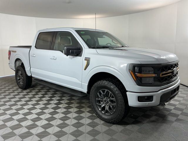 Certified 2025 Ford F150 Tremor AWD/4WD image 3