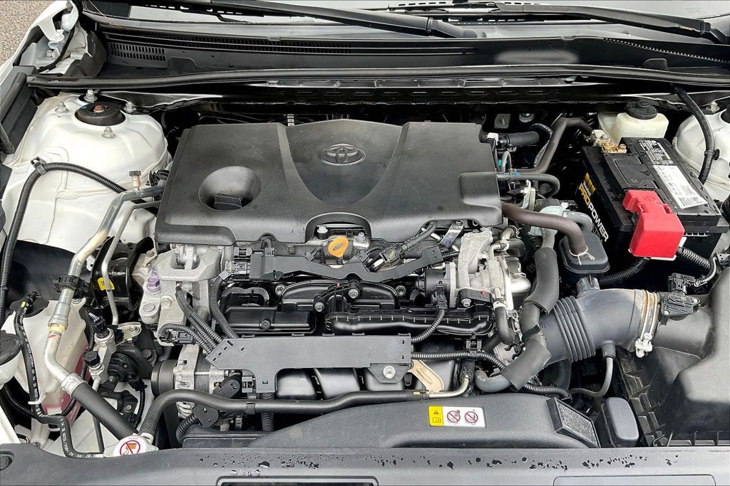 Used 2020 Toyota Camry SE FWD image 30