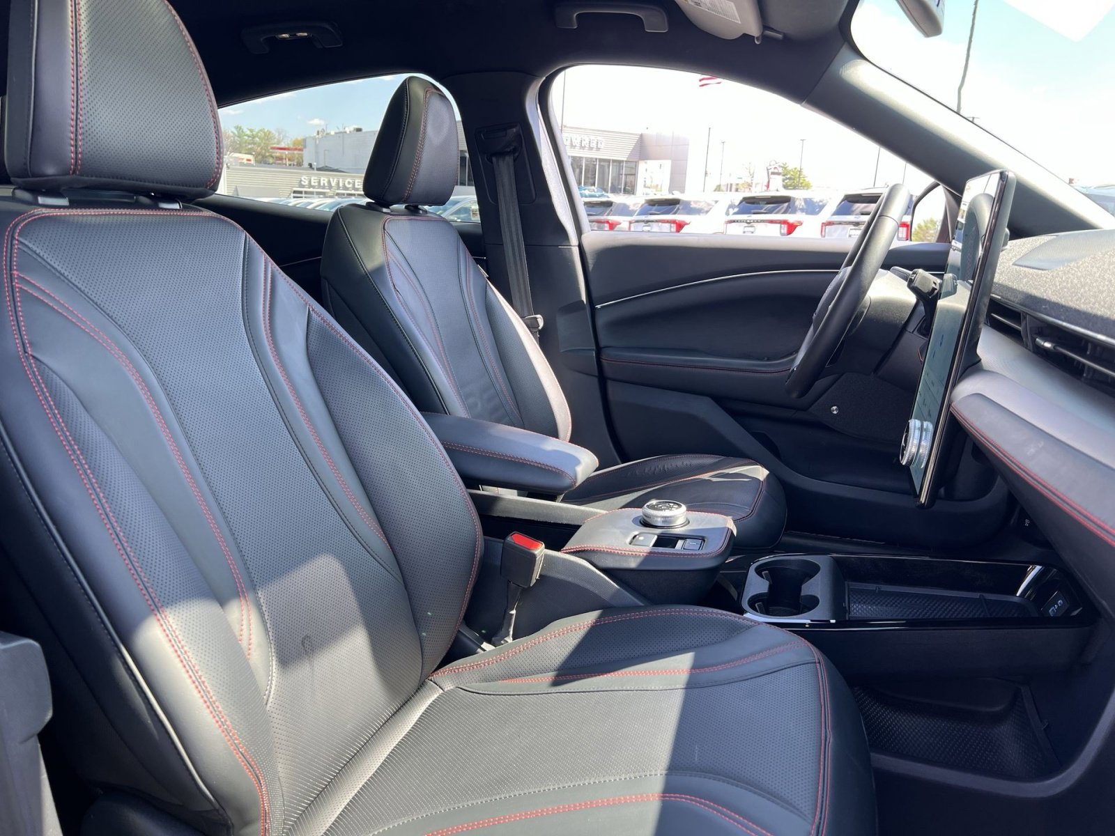 Certified 2021 Ford Mustang Mach-E Premium w/ Equipment Group 301A AWD/4WD image 27