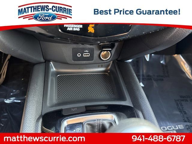 Used 2020 Nissan Rogue Sport S image 19