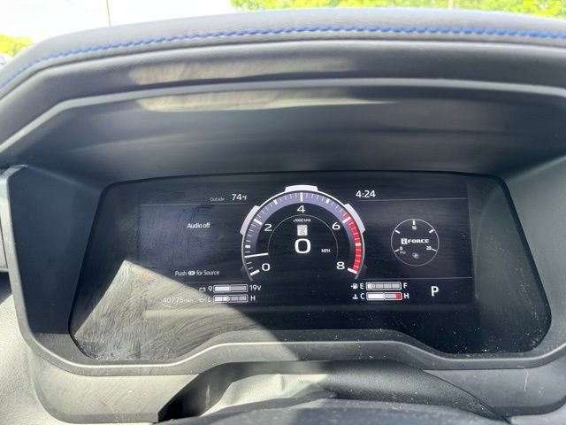 Used 2023 Toyota Tundra Platinum AWD/4WD image 37