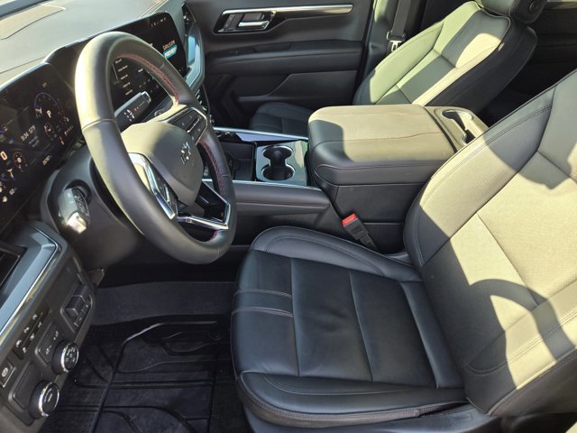 Used 2025 Chevrolet Tahoe RST w/ Comfort Package image 12