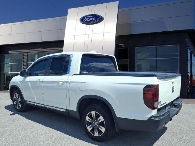 Used 2017 Honda Ridgeline RTL-T image 3