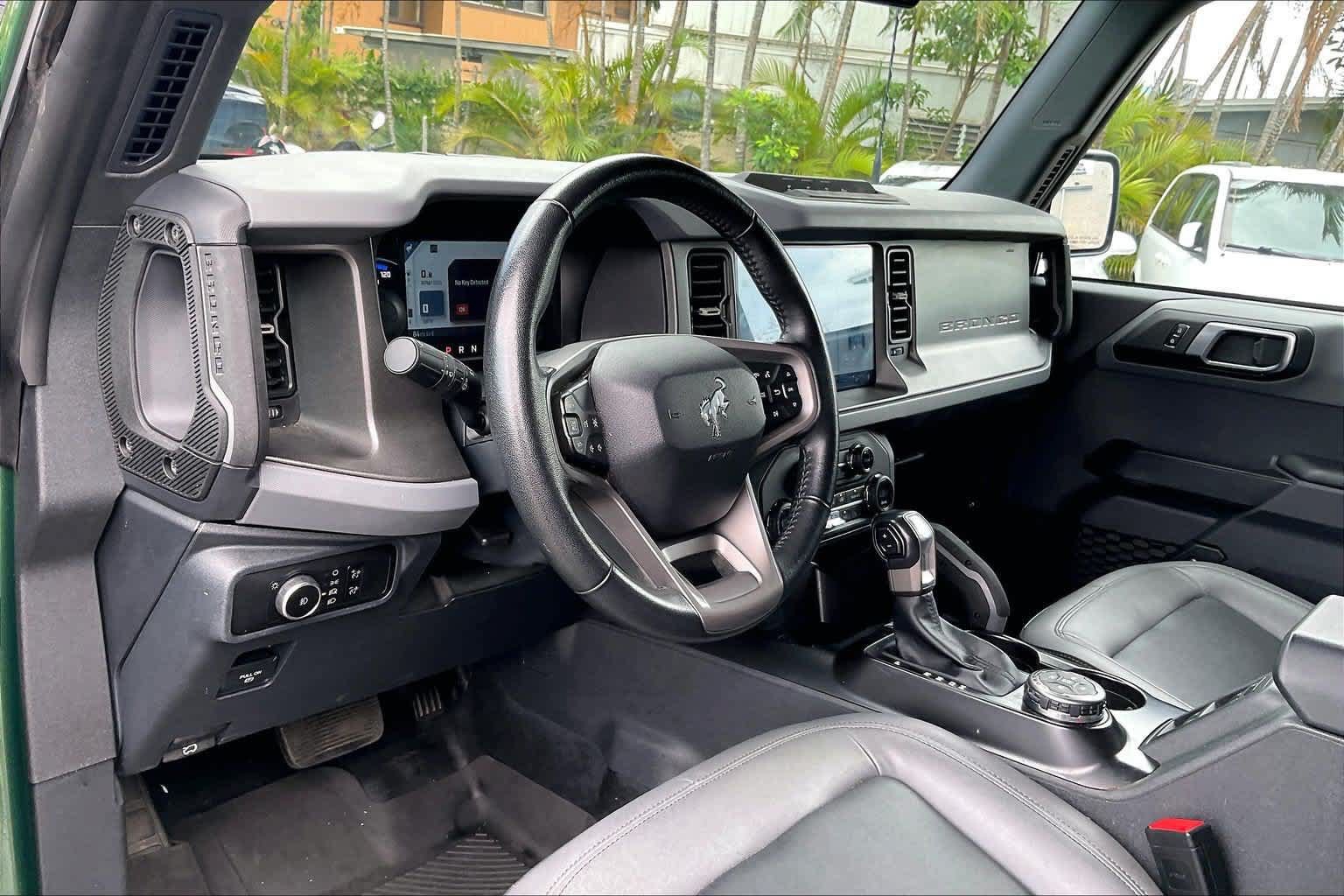 Certified 2024 Ford Bronco Big Bend AWD/4WD image 2