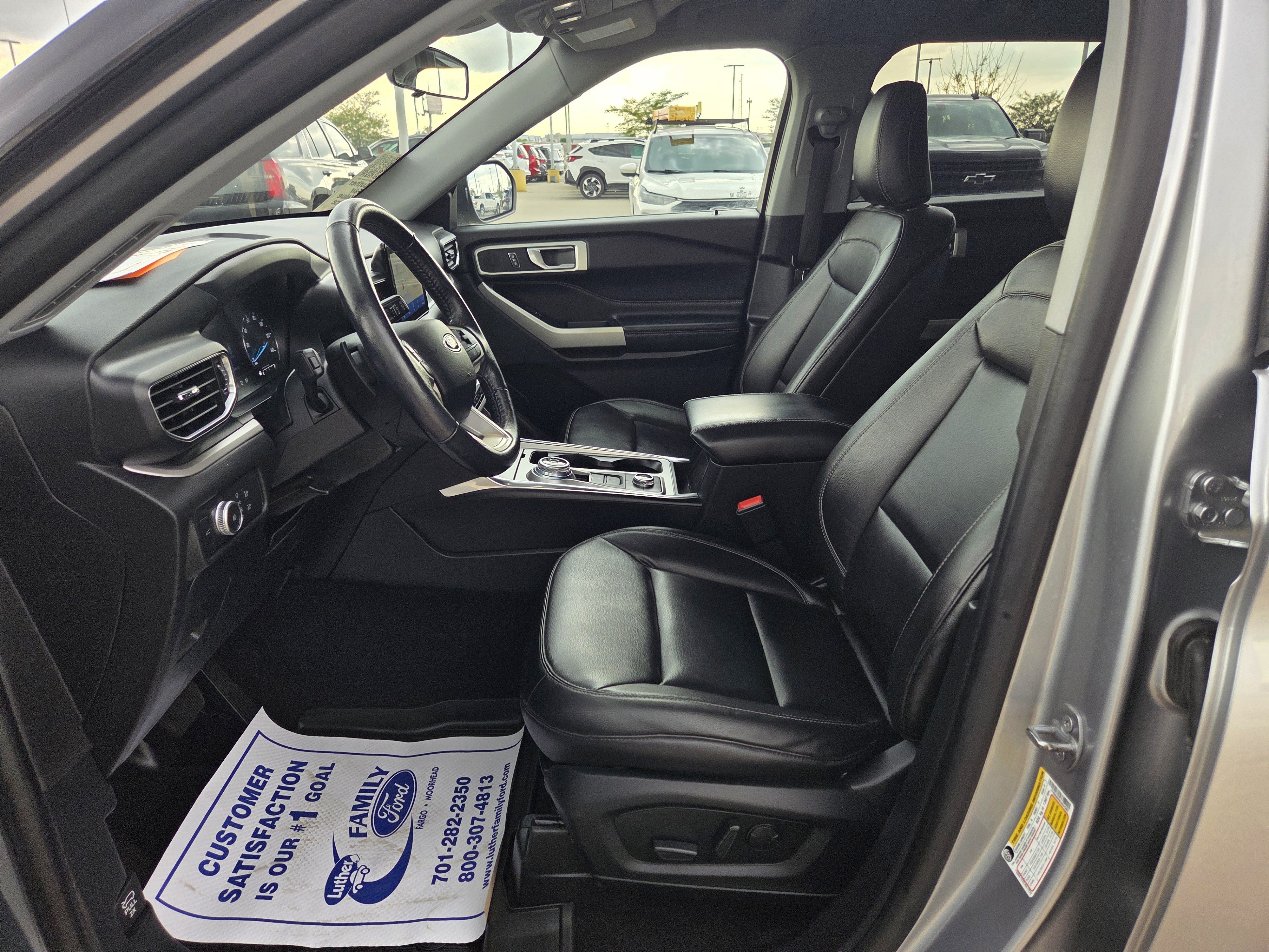 Certified 2020 Ford Explorer XLT w/ Equipment Group 202A AWD/4WD image 21