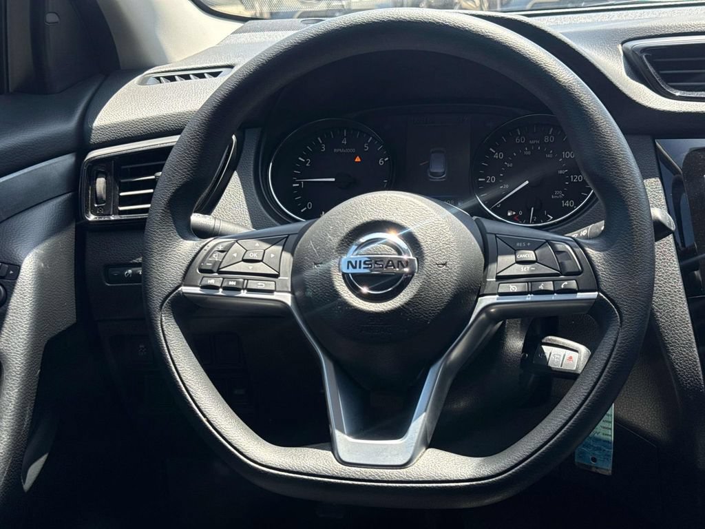 Used 2021 Nissan Rogue Sport S FWD image 14