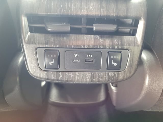 Used 2023 Nissan Ariya FWD image 13