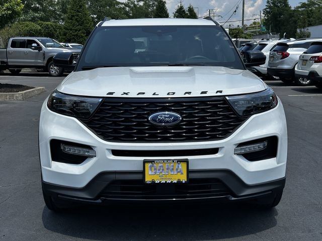 Certified 2023 Ford Explorer ST-Line w/ Class IV Trailer Tow Package AWD/4WD image 2
