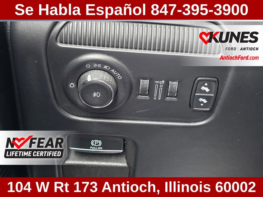 Used 2024 Jeep Grand Wagoneer L Series II w/ Quick Order Packagew 28T AWD/4WD image 58