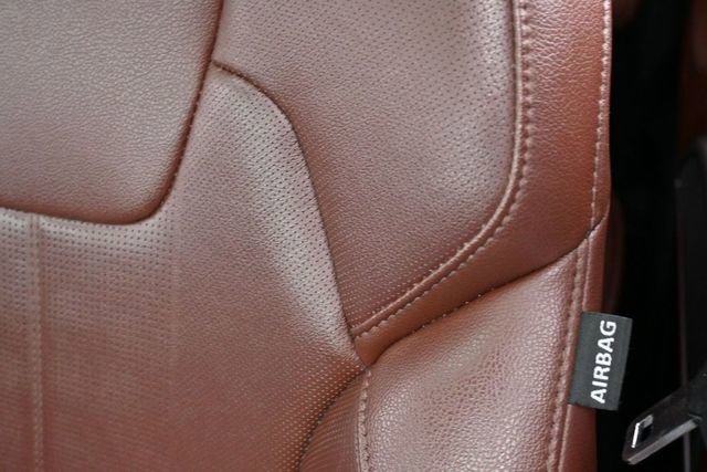 Used 2023 Kia Telluride EX w/ EX Captain's Chair Package FWD image 13