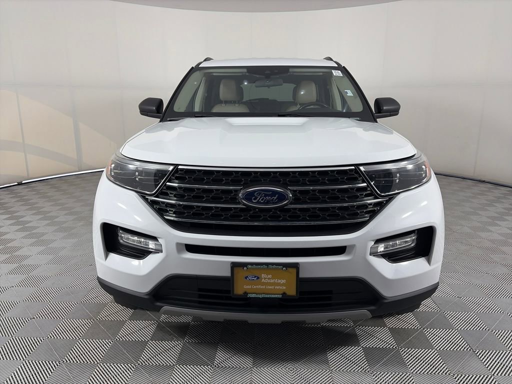 Certified 2022 Ford Explorer XLT w/ Equipment Group 202A image 2