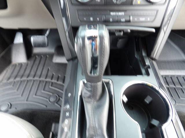 Certified 2018 Ford Explorer XLT AWD/4WD image 18