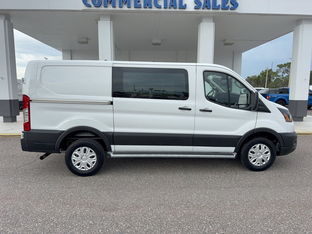 Certified 2025 Ford Transit 250 Low Roof w/ Exterior Upgrade Package RWD image 5