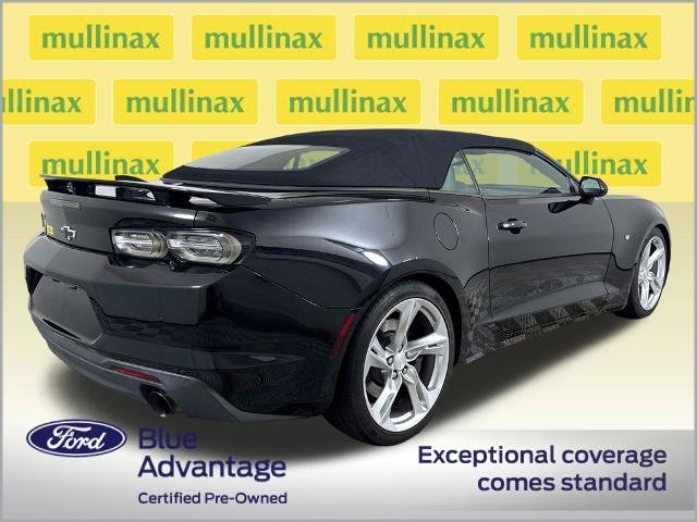 Used 2020 Chevrolet Camaro SS RWD image 4