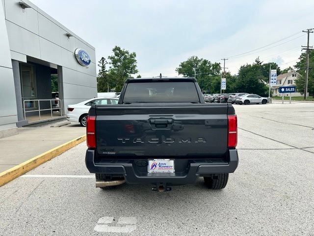 Used 2024 Toyota Tacoma TRD Sport AWD/4WD image 13