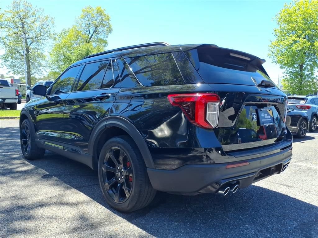 Certified 2023 Ford Explorer ST w/ Equipment Group 401A AWD/4WD image 4