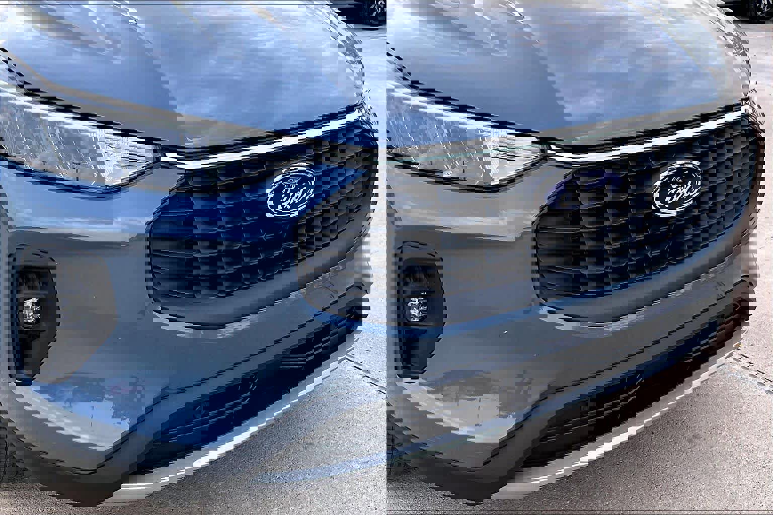 Certified 2023 Ford Escape SE image 30