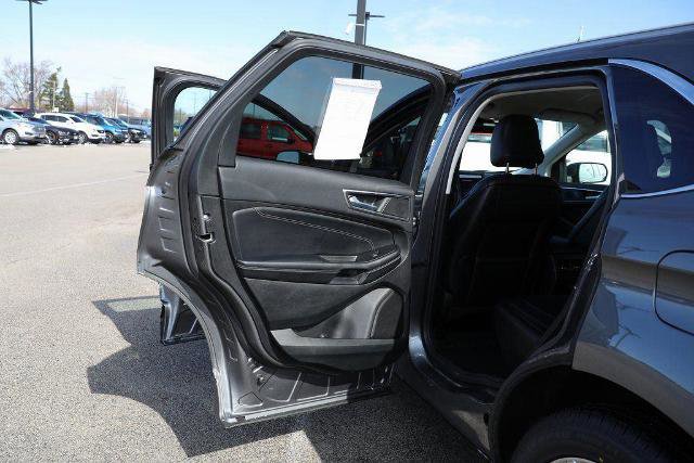 Certified 2022 Ford Edge Titanium image 20
