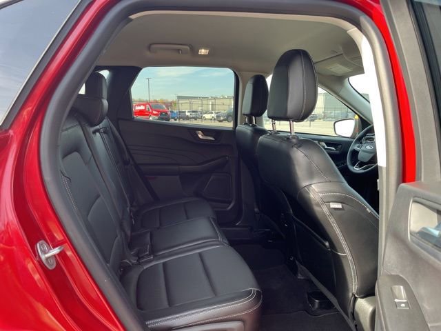 Certified 2022 Ford Escape SEL image 9