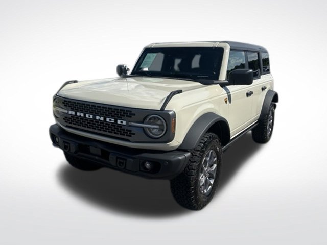 Certified 2026 Ford Bronco Badlands AWD/4WD image 3