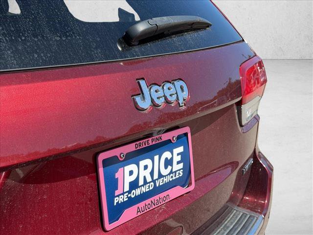 Used 2019 Jeep Grand Cherokee Limited AWD/4WD image 10