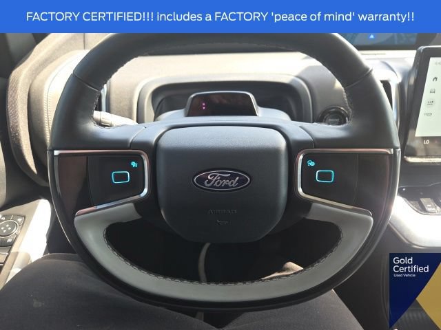 Certified 2025 Ford Expedition Max Platinum w/ Driver's Package AWD/4WD image 43
