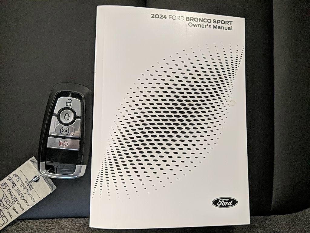 Certified 2024 Ford Bronco Sport Outer Banks w/ Tech Package image 28