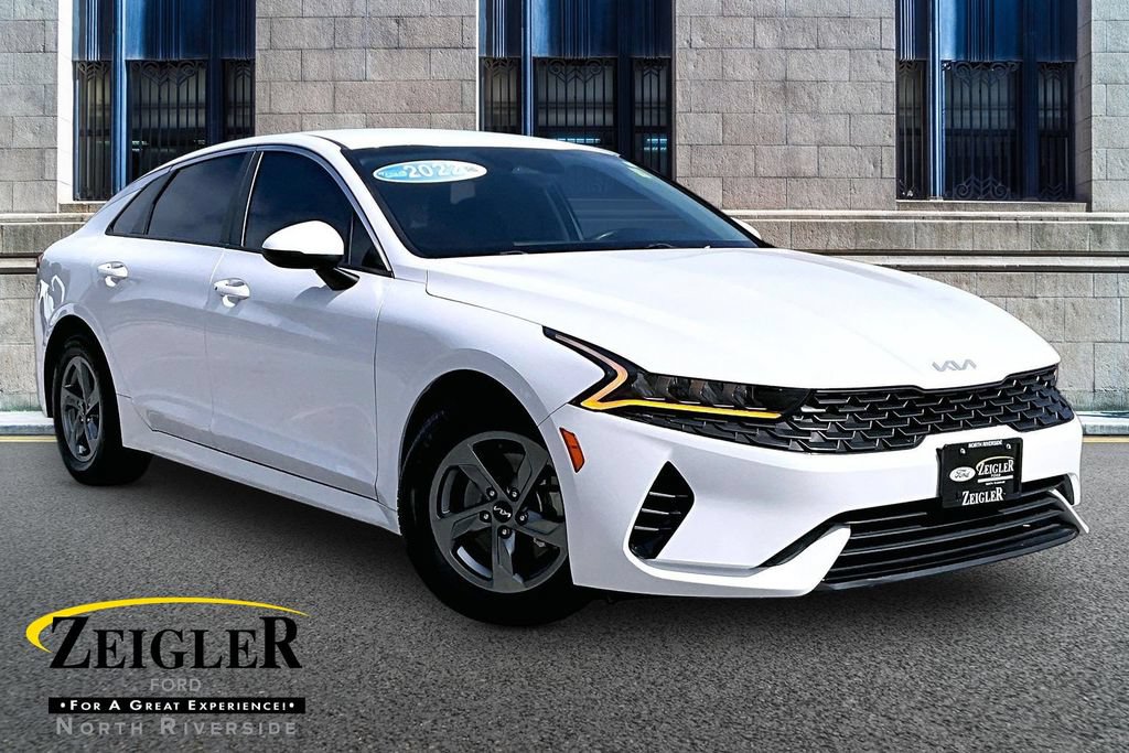 Used 2022 Kia K5 LXS FWD image 1
