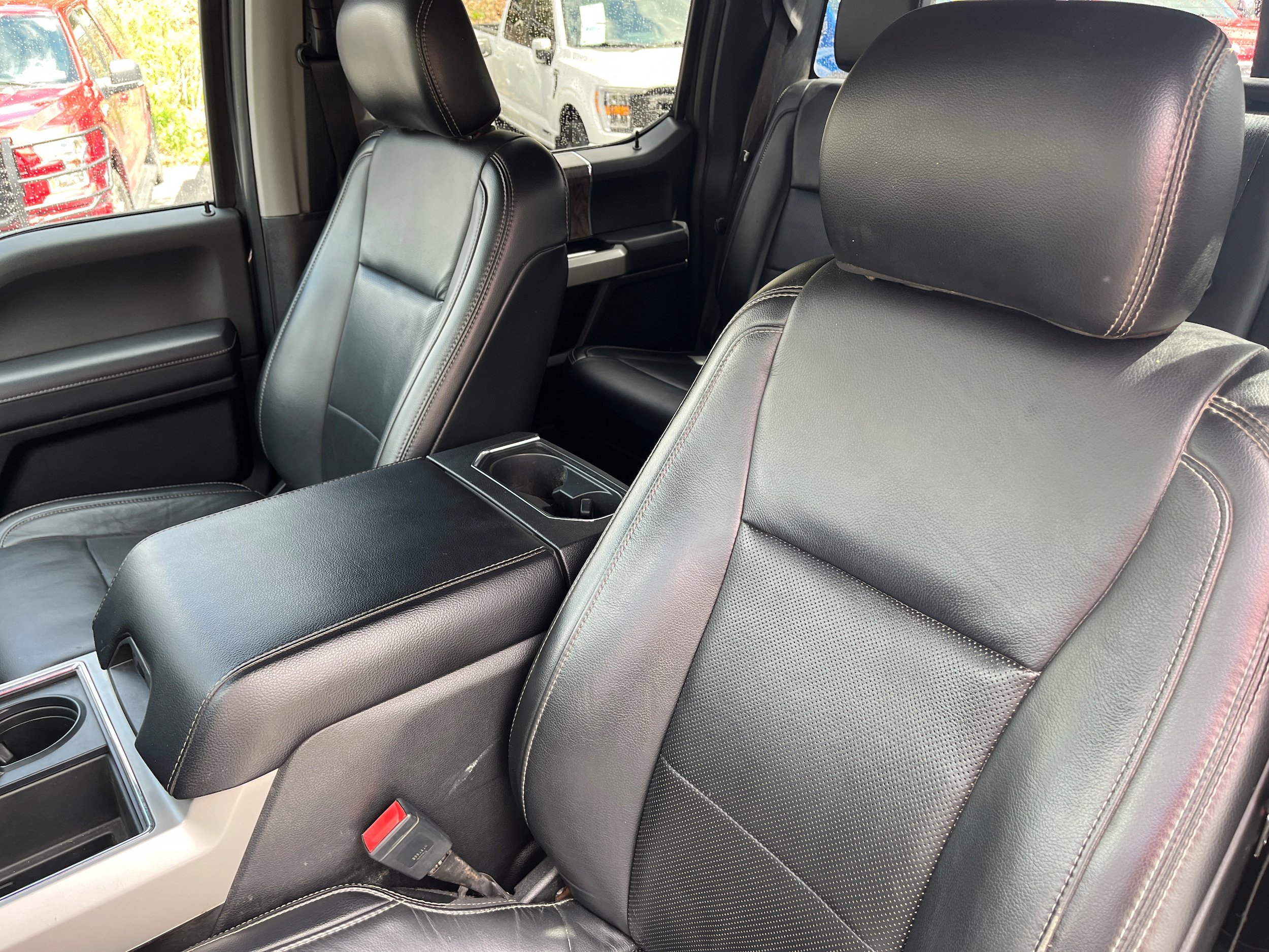 Certified 2019 Ford F250 Lariat w/ Lariat Value Package AWD/4WD image 10