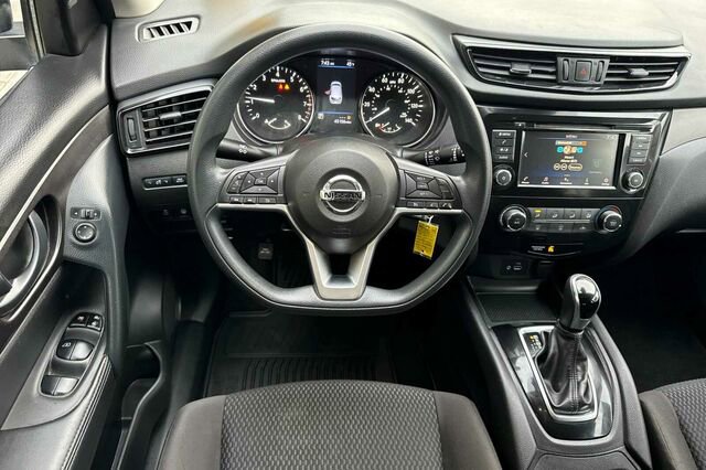 Used 2020 Nissan Rogue Sport S w/ Appearance Package image 11