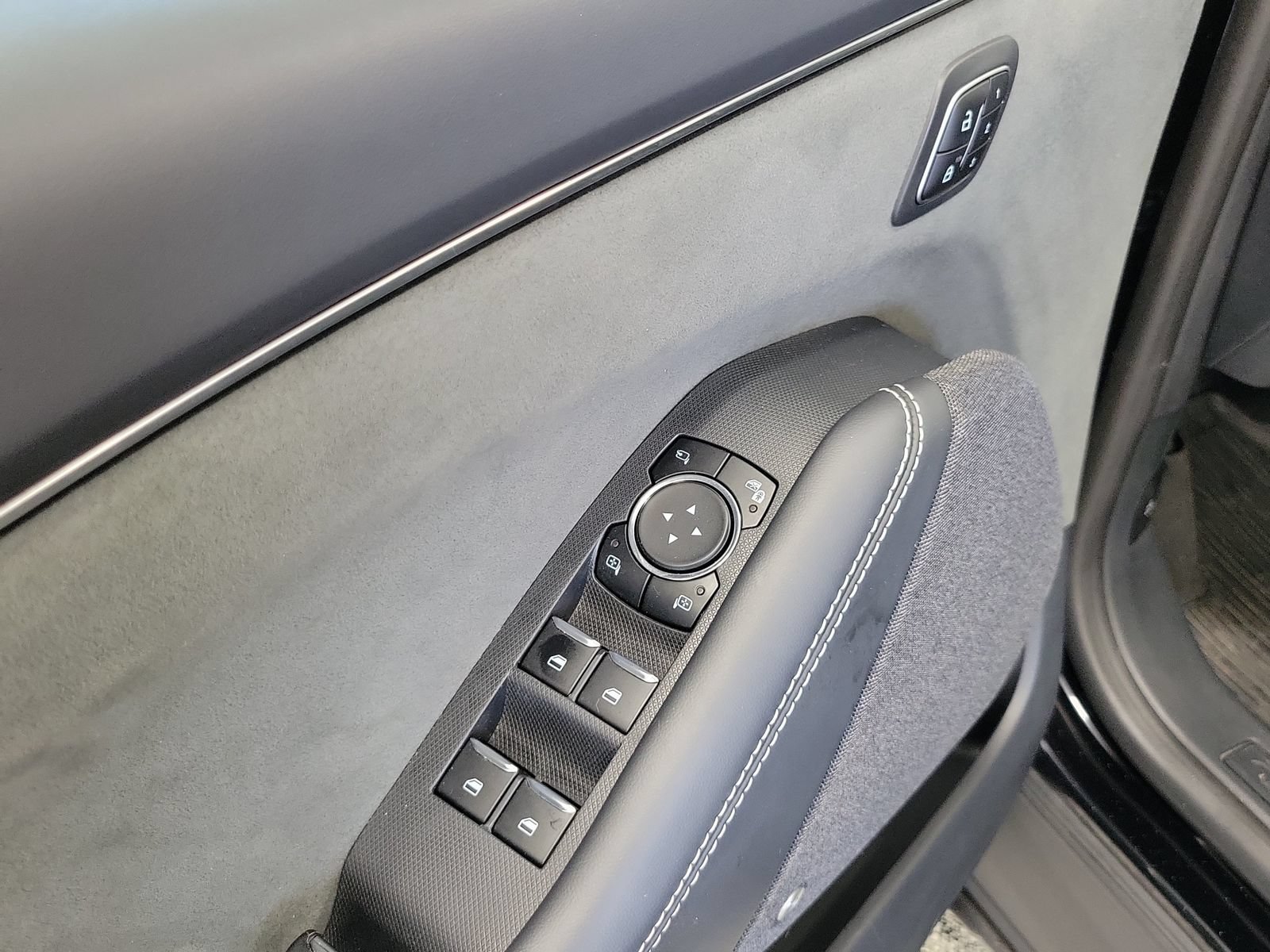 Certified 2024 Ford Mustang Mach-E GT AWD/4WD image 7