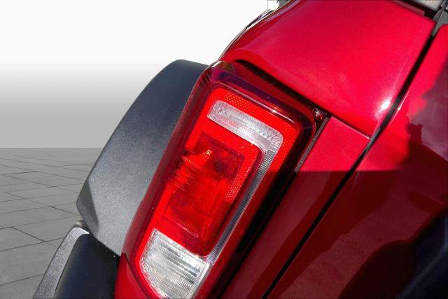 Certified 2021 Ford Bronco Big Bend w/ Sasquatch Package AWD/4WD image 28