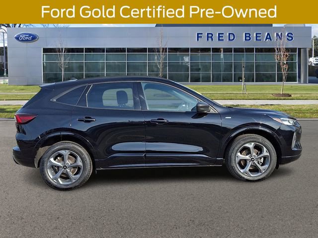 Certified 2024 Ford Escape ST-Line w/ Tech Pack #1 image 5