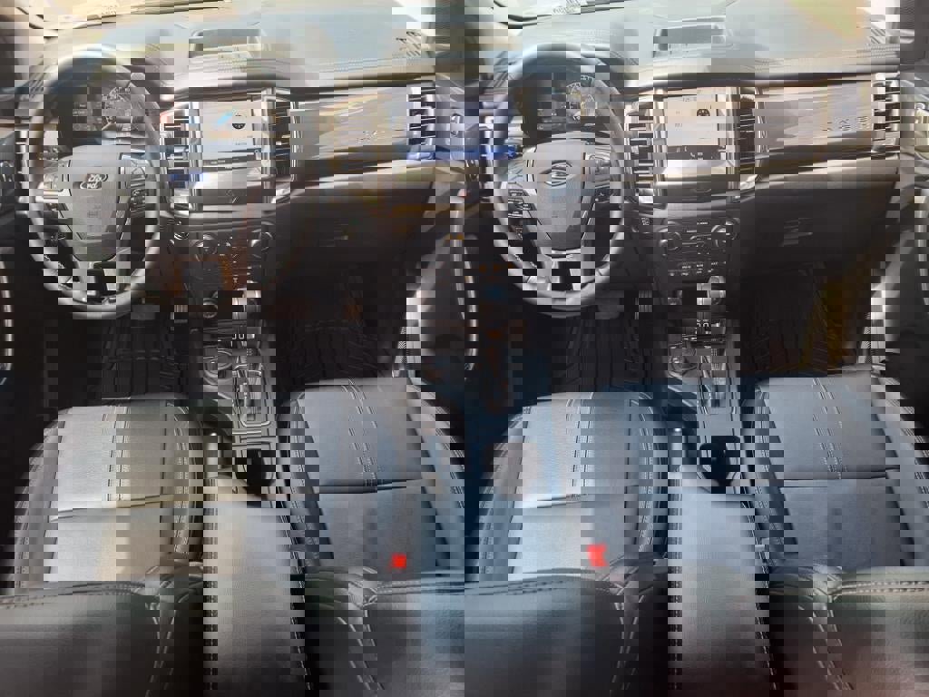 Certified 2020 Ford Ranger Lariat w/ Trailer Tow Package image 18